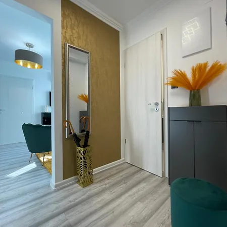 Helios De Luxe Siofok-aranypart Daire *