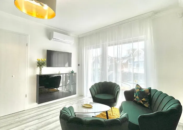 Helios De Luxe Siofok-aranypart Appartement *