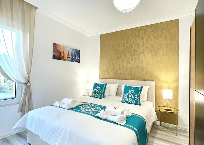 Appartement Helios De Luxe Siofok-aranypart *